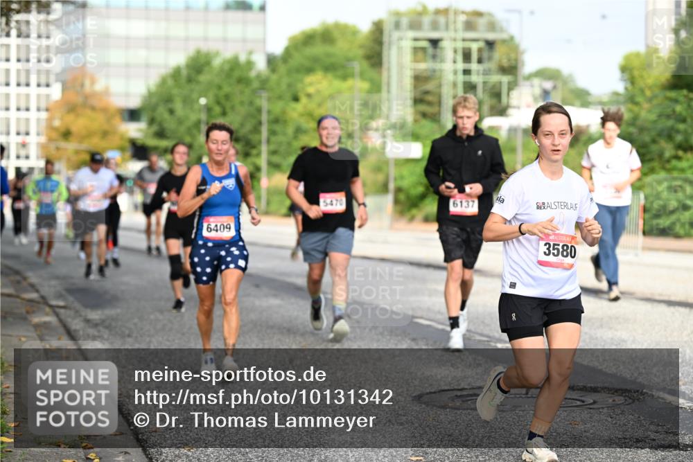 06.09.2026 - CURREX Alsterlauf Dr. Thomas Lammeyer http://msf.ph/oto/10131342 06.09.2026 09:54:35 Laufen 5470, 6137, 6409, 3580 meine-sportfotos.de
