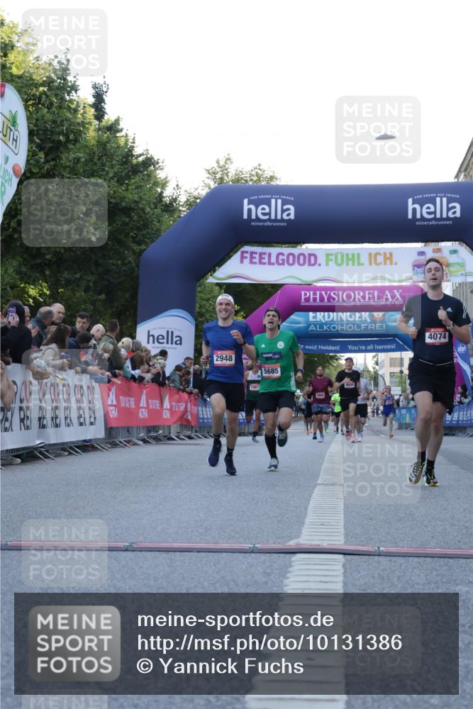 06.09.2026 - CURREX Alsterlauf Yannick Fuchs http://msf.ph/oto/10131386 06.09.2026 09:39:17 Ziel 2948, 4074, 5685 meine-sportfotos.de
