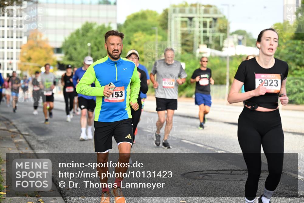 06.09.2026 - CURREX Alsterlauf Dr. Thomas Lammeyer http://msf.ph/oto/10131423 06.09.2026 09:54:42 Laufen 153, 8003, 3923 meine-sportfotos.de