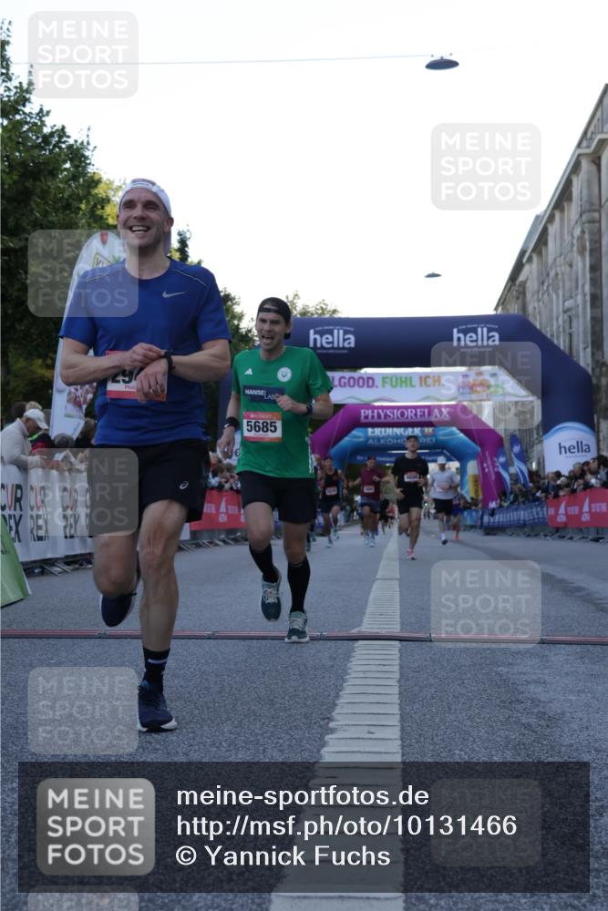 06.09.2026 - CURREX Alsterlauf Yannick Fuchs http://msf.ph/oto/10131466 06.09.2026 09:39:19 Ziel 2948, 4074, 4698, 5685, 5967 meine-sportfotos.de