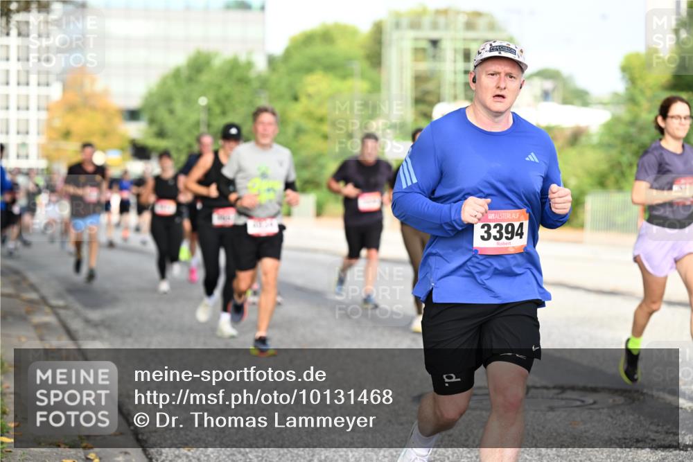 06.09.2026 - CURREX Alsterlauf Dr. Thomas Lammeyer http://msf.ph/oto/10131468 06.09.2026 09:54:46 Laufen 3394 meine-sportfotos.de