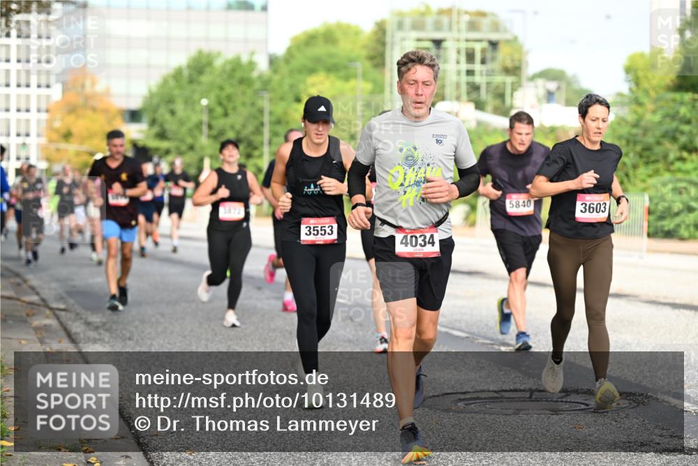 06.09.2026 - CURREX Alsterlauf Dr. Thomas Lammeyer http://msf.ph/oto/10131489 06.09.2026 09:54:48 Laufen 3472, 3553, 4034, 10, 5840, 3603 meine-sportfotos.de