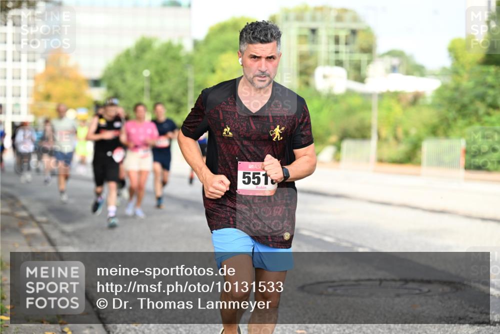 06.09.2026 - CURREX Alsterlauf Dr. Thomas Lammeyer http://msf.ph/oto/10131533 06.09.2026 09:54:52 Laufen 551 meine-sportfotos.de