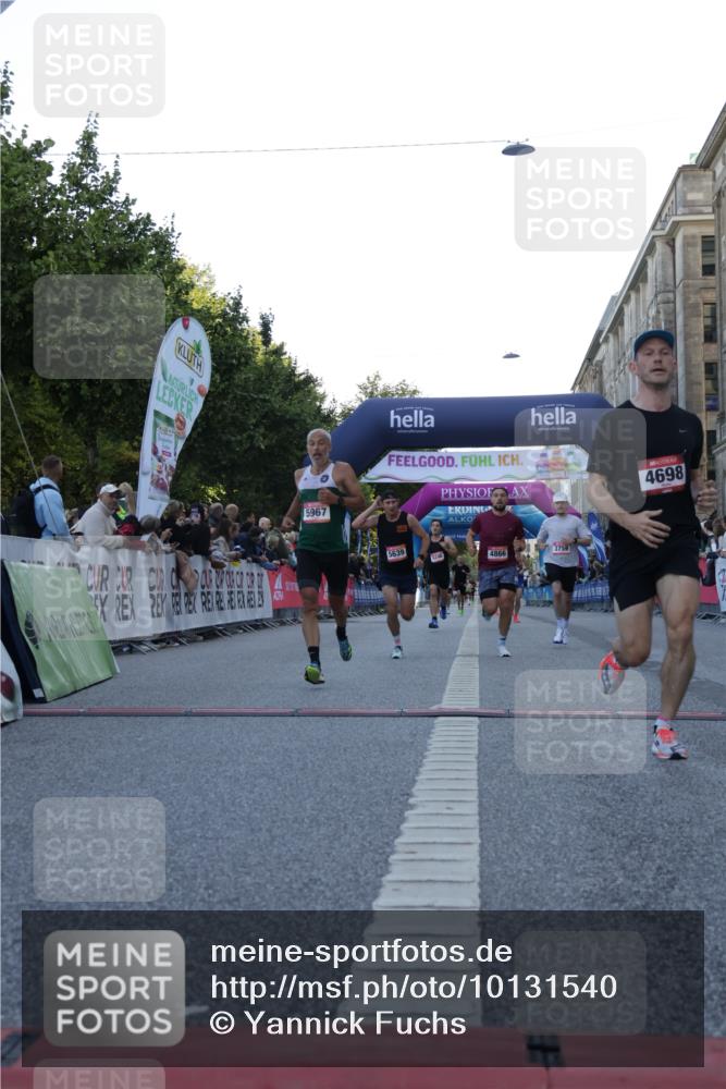06.09.2026 - CURREX Alsterlauf Yannick Fuchs http://msf.ph/oto/10131540 06.09.2026 09:39:22 Ziel 2948, 3759, 4074, 4698, 4866, 5246, 5639, 5685, 5967 meine-sportfotos.de