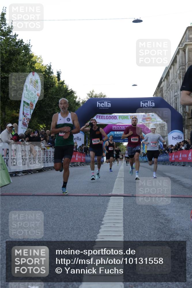 06.09.2026 - CURREX Alsterlauf Yannick Fuchs http://msf.ph/oto/10131558 06.09.2026 09:39:23 Ziel 2739, 2948, 3759, 3972, 4074, 4698, 4866, 5246, 5639, 5685, 5967 meine-sportfotos.de