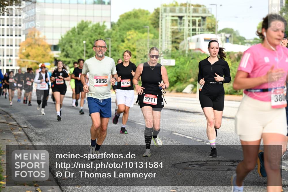 06.09.2026 - CURREX Alsterlauf Dr. Thomas Lammeyer http://msf.ph/oto/10131584 06.09.2026 09:54:57 Laufen 4050, 5858, 4732, 2711, 380 meine-sportfotos.de