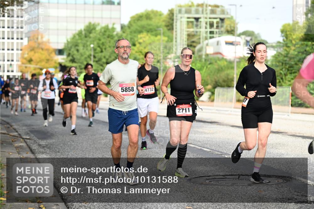 06.09.2026 - CURREX Alsterlauf Dr. Thomas Lammeyer http://msf.ph/oto/10131588 06.09.2026 09:54:57 Laufen 5858, 4732, 2711 meine-sportfotos.de
