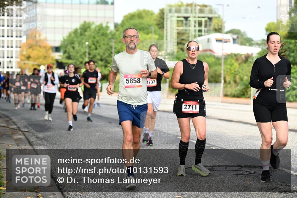06.09.2026 - CURREX Alsterlauf Dr. Thomas Lammeyer http://msf.ph/oto/10131593 06.09.2026 09:54:58 Laufen 5858, 4732, 2711, 301 meine-sportfotos.de