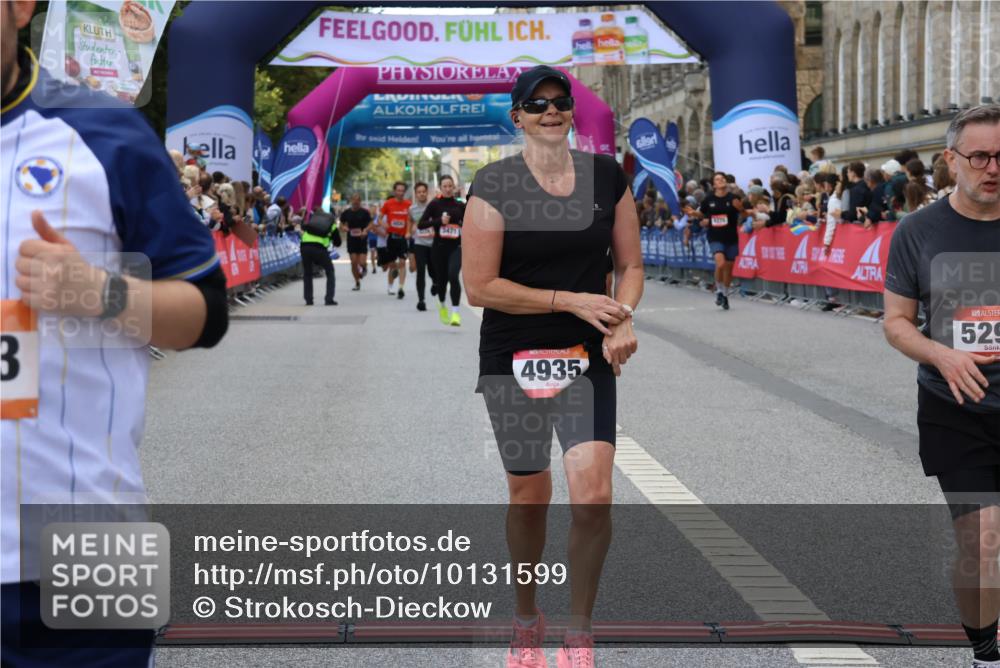 06.09.2026 - CURREX Alsterlauf Strokosch-Dieckow http://msf.ph/oto/10131599 06.09.2026 09:52:32 Ziel 2495, 2511, 2529, 2970, 3217, 3316, 3471, 4005, 4643, 4935, 5294, 5323, 5454, 5677, 6139 meine-sportfotos.de