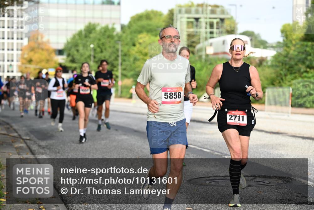 06.09.2026 - CURREX Alsterlauf Dr. Thomas Lammeyer http://msf.ph/oto/10131601 06.09.2026 09:54:58 Laufen 5858, 2711 meine-sportfotos.de