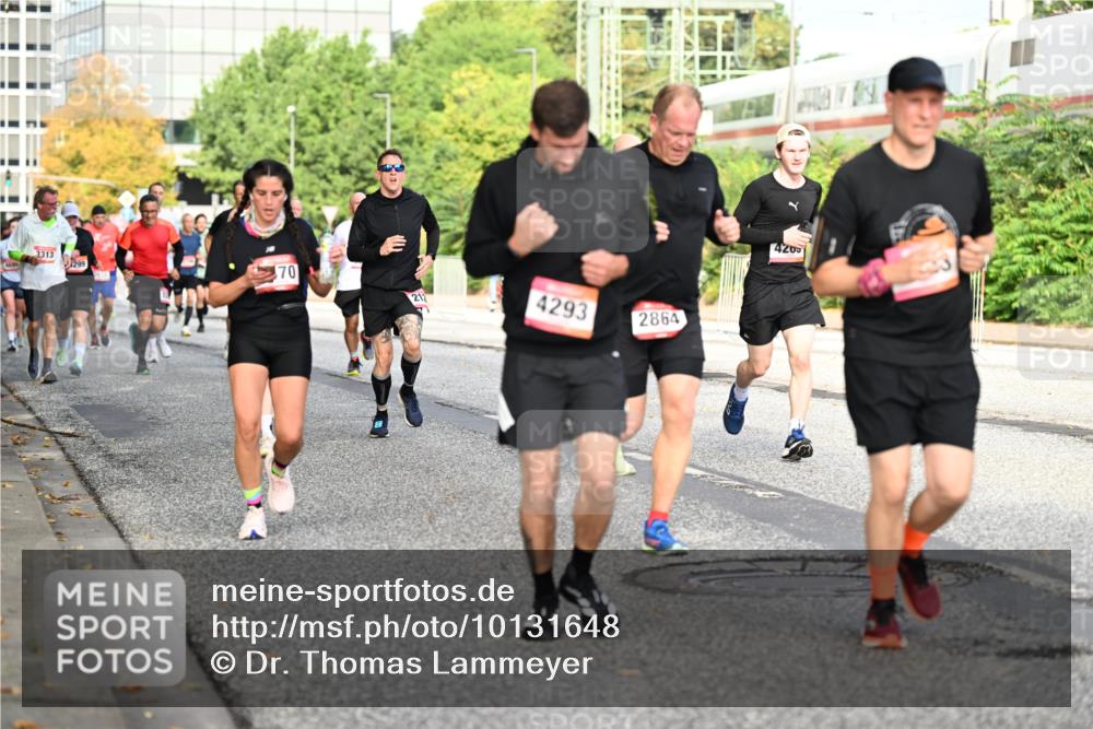 06.09.2026 - CURREX Alsterlauf Dr. Thomas Lammeyer http://msf.ph/oto/10131648 06.09.2026 09:55:08 Laufen 3313, 70, 21, 4293, 2864, 4200 meine-sportfotos.de