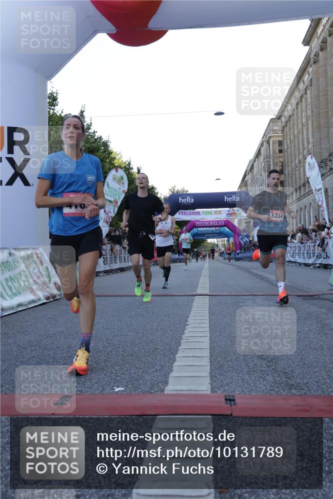 06.09.2026 - CURREX Alsterlauf Yannick Fuchs http://msf.ph/oto/10131789 06.09.2026 09:39:32 Ziel 2727, 2739, 3270, 3759, 3972, 4163, 4866, 5246, 5334, 5339, 5639, 5803 meine-sportfotos.de