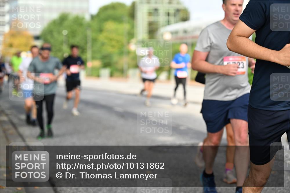 06.09.2026 - CURREX Alsterlauf Dr. Thomas Lammeyer http://msf.ph/oto/10131862 06.09.2026 09:55:33 Laufen 23 meine-sportfotos.de