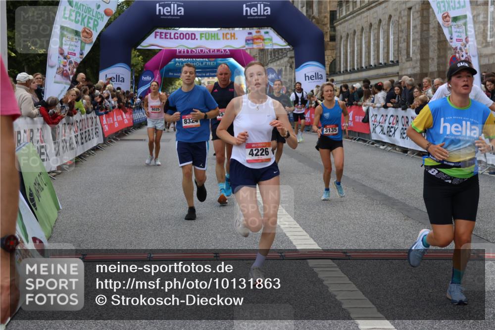 06.09.2026 - CURREX Alsterlauf Strokosch-Dieckow http://msf.ph/oto/10131863 06.09.2026 09:52:51 Ziel 2438, 2465, 2510, 2799, 3135, 3808, 3954, 3971, 4226, 4457, 4570, 6232, 8025, 8324 meine-sportfotos.de