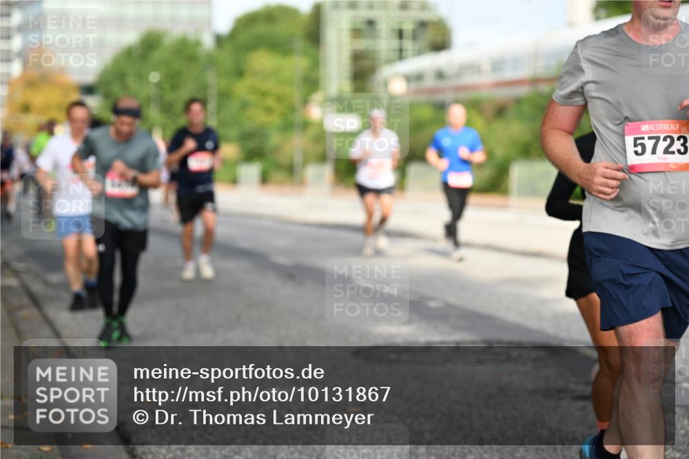06.09.2026 - CURREX Alsterlauf Dr. Thomas Lammeyer http://msf.ph/oto/10131867 06.09.2026 09:55:33 Laufen 5723 meine-sportfotos.de