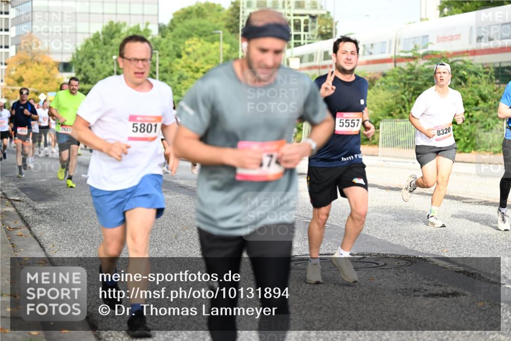06.09.2026 - CURREX Alsterlauf Dr. Thomas Lammeyer http://msf.ph/oto/10131894 06.09.2026 09:55:36 Laufen 2627, 5801, 74, 5557, 8320 meine-sportfotos.de