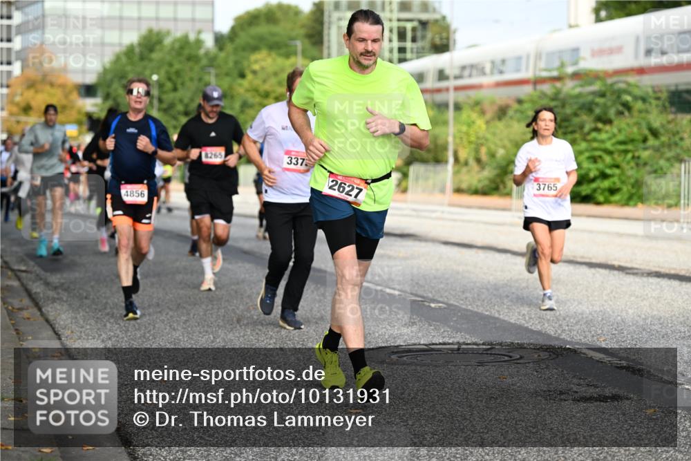 06.09.2026 - CURREX Alsterlauf Dr. Thomas Lammeyer http://msf.ph/oto/10131931 06.09.2026 09:55:40 Laufen 4856, 8265, 337, 2627, 3765 meine-sportfotos.de