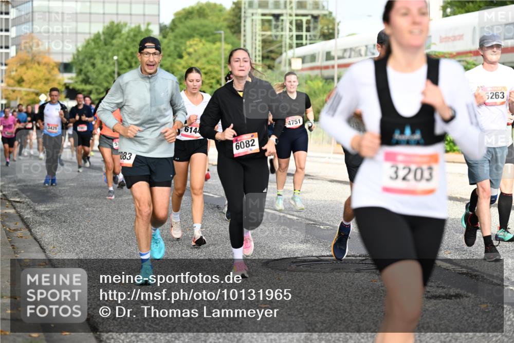 06.09.2026 - CURREX Alsterlauf Dr. Thomas Lammeyer http://msf.ph/oto/10131965 06.09.2026 09:55:45 Laufen 3425, 183, 6144, 6082, 4751, 3203, 5263 meine-sportfotos.de