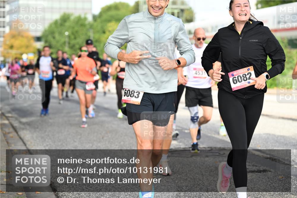 06.09.2026 - CURREX Alsterlauf Dr. Thomas Lammeyer http://msf.ph/oto/10131981 06.09.2026 09:55:46 Laufen 6083, 6082 meine-sportfotos.de