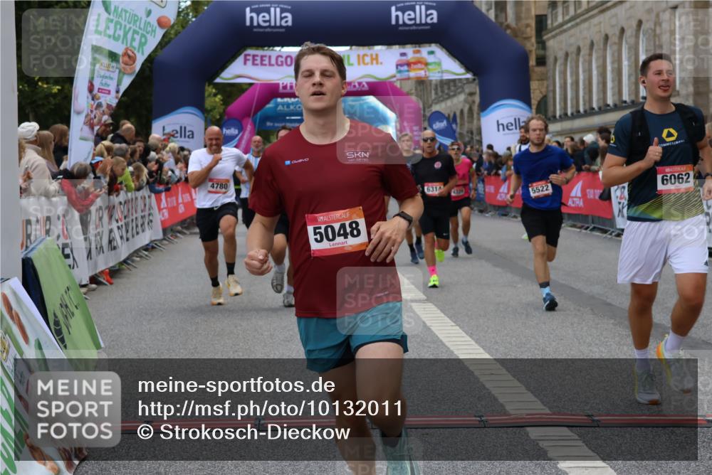 06.09.2026 - CURREX Alsterlauf Strokosch-Dieckow http://msf.ph/oto/10132011 06.09.2026 09:52:58 Ziel 2336, 2438, 2464, 2465, 2510, 2930, 3135, 3594, 3954, 3971, 4329, 4570, 4780, 4781, 5048, 5522, 6062, 6141, 6232, 6314, 8025, 8190, 8324 meine-sportfotos.de