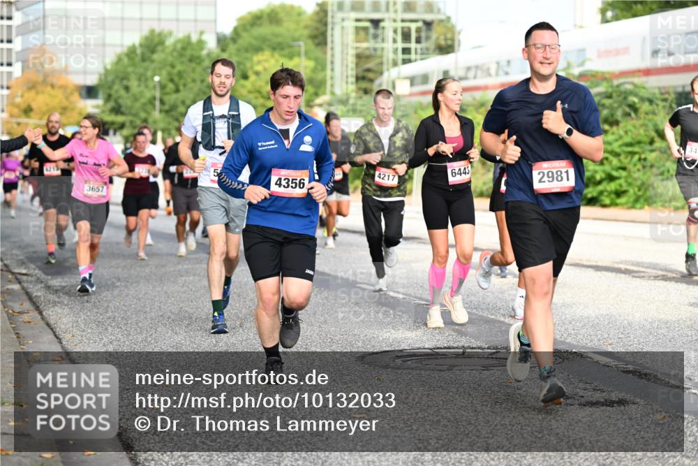06.09.2026 - CURREX Alsterlauf Dr. Thomas Lammeyer http://msf.ph/oto/10132033 06.09.2026 09:55:52 Laufen 213, 3657, 50, 4356, 4217, 6443, 2981, 34 meine-sportfotos.de