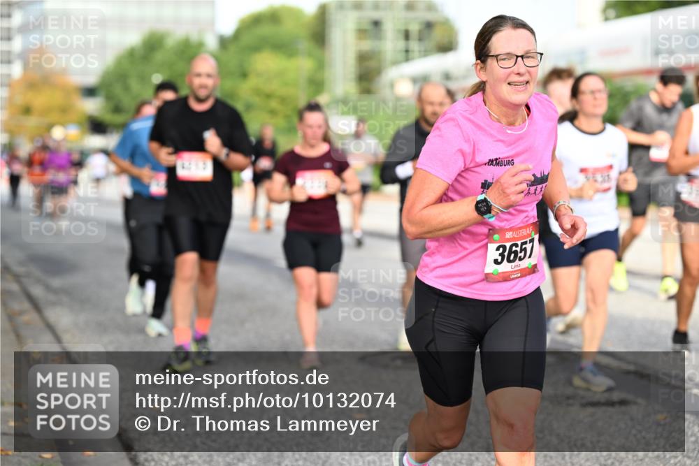 06.09.2026 - CURREX Alsterlauf Dr. Thomas Lammeyer http://msf.ph/oto/10132074 06.09.2026 09:55:56 Laufen 3651 meine-sportfotos.de