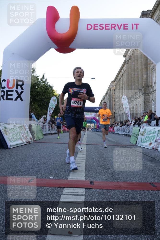 06.09.2026 - CURREX Alsterlauf Yannick Fuchs http://msf.ph/oto/10132101 06.09.2026 09:39:54 Ziel 2858, 3667, 3731, 3928, 3950, 4502, 5134, 5152, 5404, 5927, 5996, 6261, 8012, 8254 meine-sportfotos.de