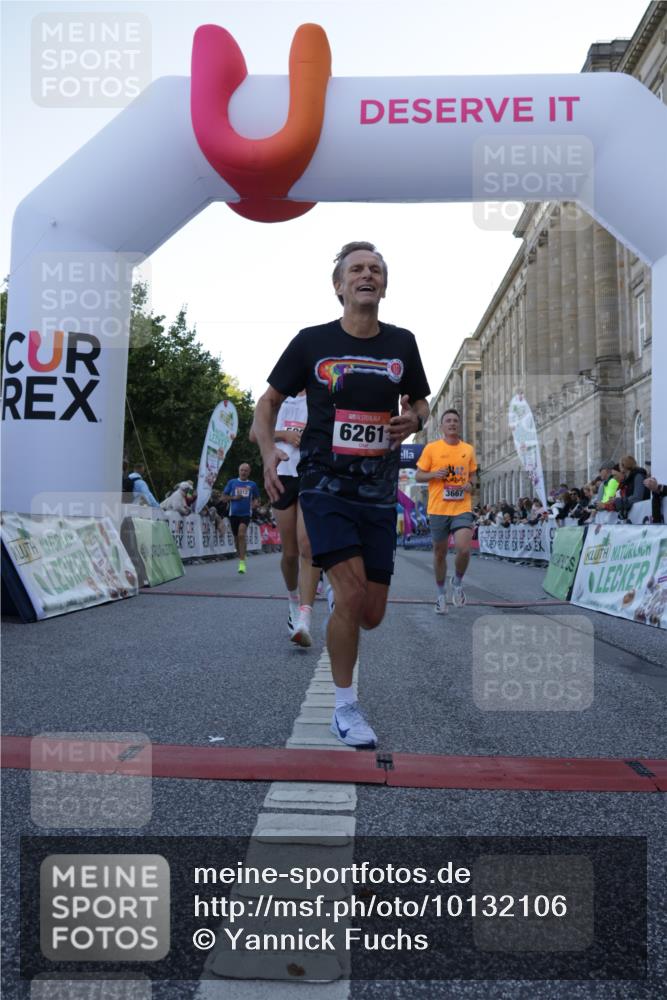 06.09.2026 - CURREX Alsterlauf Yannick Fuchs http://msf.ph/oto/10132106 06.09.2026 09:39:54 Ziel 2858, 3667, 3731, 3928, 3950, 4502, 5134, 5152, 5404, 5927, 5996, 6261, 8012, 8254 meine-sportfotos.de