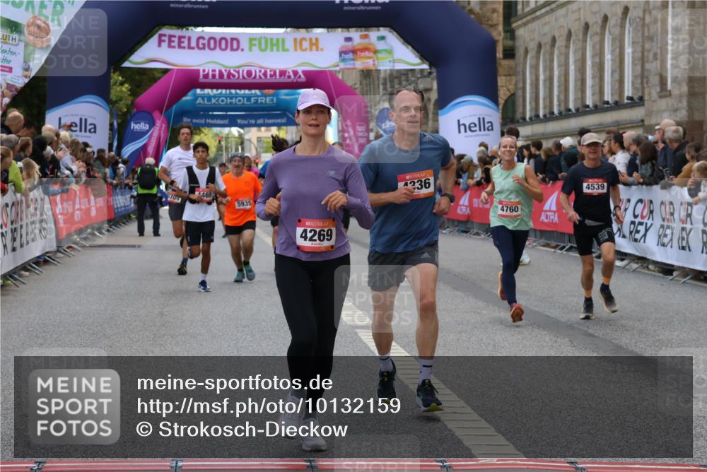 06.09.2026 - CURREX Alsterlauf Strokosch-Dieckow http://msf.ph/oto/10132159 06.09.2026 09:53:09 Ziel 2464, 2704, 2930, 3594, 3913, 4269, 4305, 4329, 4336, 4465, 4539, 4760, 5202, 5253, 5681, 5886, 5935, 6141, 6156, 8190, 8334 meine-sportfotos.de