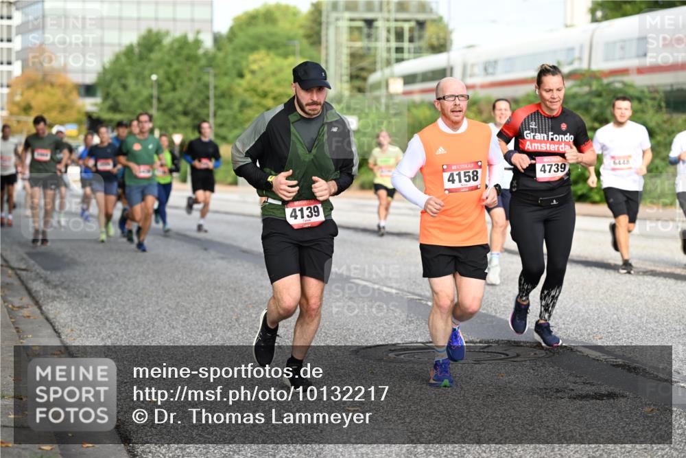 06.09.2026 - CURREX Alsterlauf Dr. Thomas Lammeyer http://msf.ph/oto/10132217 06.09.2026 09:56:10 Laufen 4139, 4158, 4739, 6445 meine-sportfotos.de