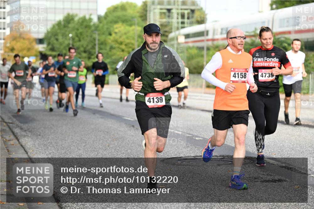 06.09.2026 - CURREX Alsterlauf Dr. Thomas Lammeyer http://msf.ph/oto/10132220 06.09.2026 09:56:11 Laufen 4139, 4158, 4739, 1445 meine-sportfotos.de