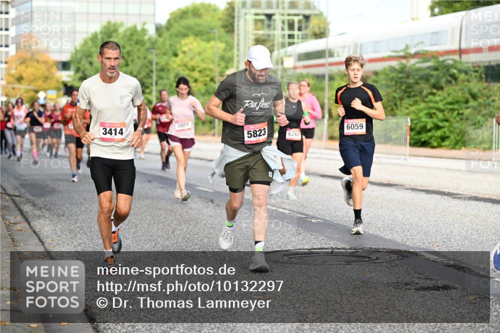 06.09.2026 - CURREX Alsterlauf Dr. Thomas Lammeyer http://msf.ph/oto/10132297 06.09.2026 09:56:18 Laufen 3414, 3801, 5823, 6268, 6059 meine-sportfotos.de