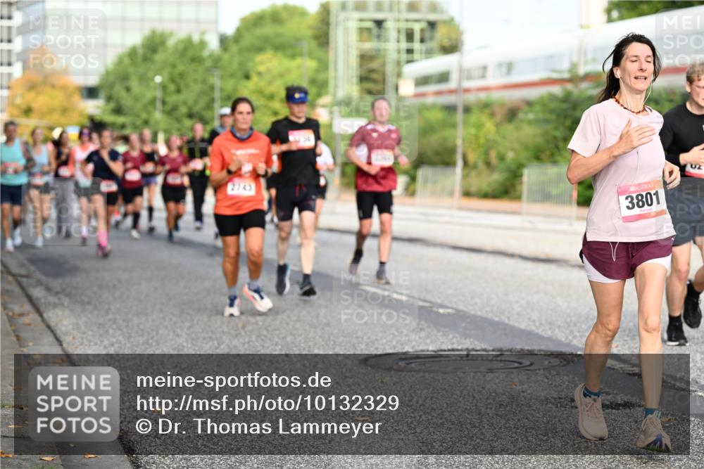 06.09.2026 - CURREX Alsterlauf Dr. Thomas Lammeyer http://msf.ph/oto/10132329 06.09.2026 09:56:22 Laufen 2743, 3801, 02 meine-sportfotos.de
