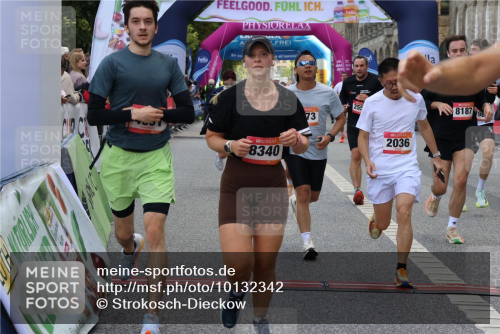 06.09.2026 - CURREX Alsterlauf Strokosch-Dieckow http://msf.ph/oto/10132342 06.09.2026 09:53:19 Ziel 2036, 2460, 2554, 2561, 2704, 3065, 3087, 3395, 3396, 4305, 4465, 4584, 4623, 4707, 4708, 4833, 4991, 5681, 5886, 5935, 5983, 8173, 8187, 8230, 8340 meine-sportfotos.de