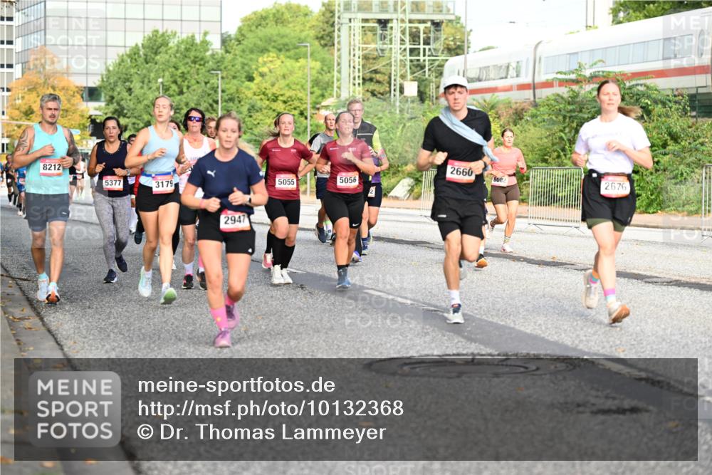06.09.2026 - CURREX Alsterlauf Dr. Thomas Lammeyer http://msf.ph/oto/10132368 06.09.2026 09:56:26 Laufen 8212, 5377, 3179, 2947, 5055, 5056, 2660, 8082, 2676 meine-sportfotos.de