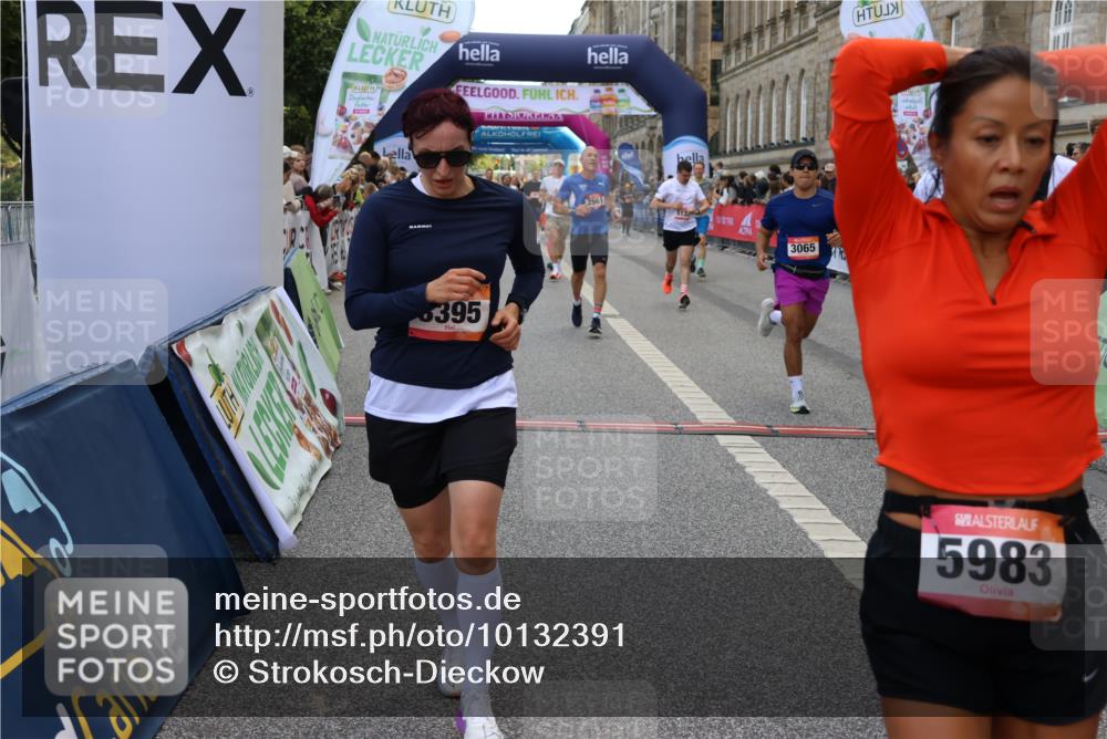 06.09.2026 - CURREX Alsterlauf Strokosch-Dieckow http://msf.ph/oto/10132391 06.09.2026 09:53:23 Ziel 2036, 2460, 2536, 2554, 2561, 3065, 3087, 3395, 3396, 3953, 4584, 4623, 4749, 4833, 4991, 5133, 5983, 8173, 8187, 8230, 8340 meine-sportfotos.de
