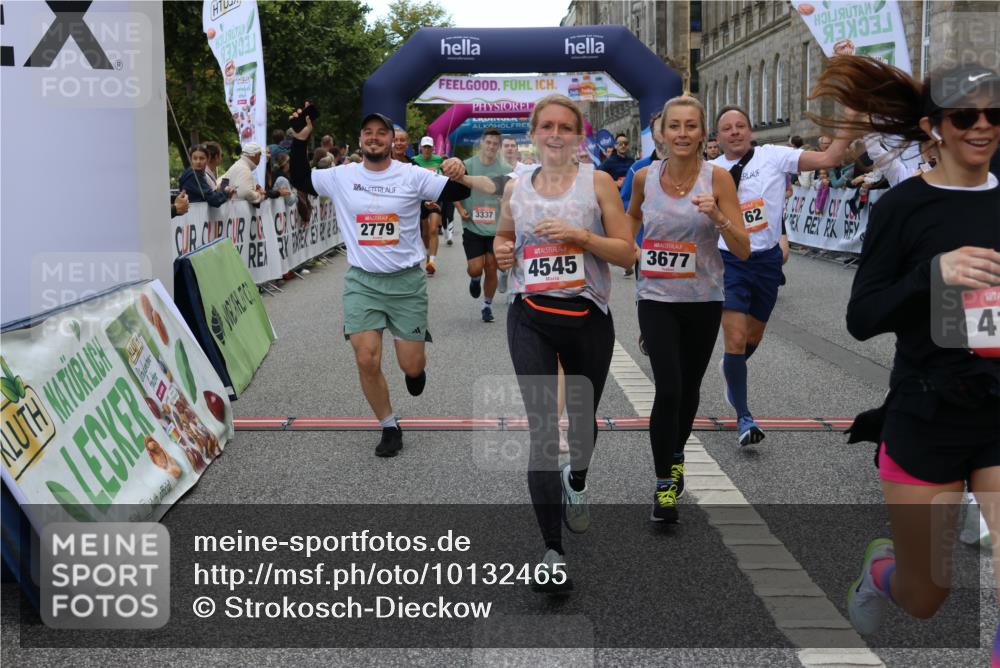 06.09.2026 - CURREX Alsterlauf Strokosch-Dieckow http://msf.ph/oto/10132465 06.09.2026 10:06:14 Ziel 2196, 2413, 2457, 2458, 2761, 2762, 2763, 2779, 3130, 3228, 3247, 3337, 3515, 3529, 3674, 3677, 3980, 4110, 4344, 4383, 4545, 4679, 4692, 4873, 5174, 5303, 5689, 6093, 6328, 6350, 6433, 8161 meine-sportfotos.de