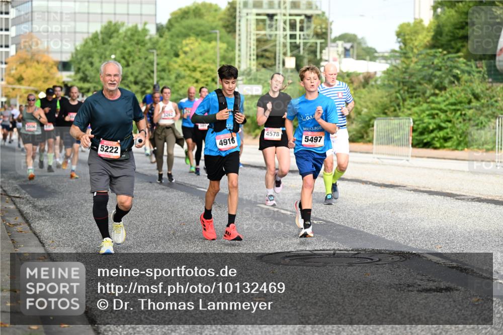 06.09.2026 - CURREX Alsterlauf Dr. Thomas Lammeyer http://msf.ph/oto/10132469 06.09.2026 09:56:36 Laufen 3506, 5222, 3262, 4916, 4578, 5497 meine-sportfotos.de