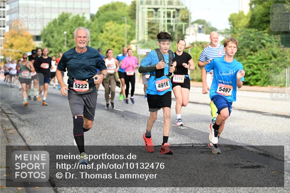 06.09.2026 - CURREX Alsterlauf Dr. Thomas Lammeyer http://msf.ph/oto/10132476 06.09.2026 09:56:37 Laufen 5222, 4916, 4578, 5497 meine-sportfotos.de