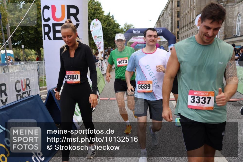 06.09.2026 - CURREX Alsterlauf Strokosch-Dieckow http://msf.ph/oto/10132516 06.09.2026 10:06:18 Ziel 2196, 2625, 2761, 2762, 2763, 2779, 3130, 3228, 3247, 3337, 3515, 3529, 3674, 3677, 3736, 3980, 4027, 4075, 4110, 4344, 4545, 4650, 4873, 5003, 5181, 5303, 5364, 5689, 6093, 6308, 6328, 6350, 6433 meine-sportfotos.de