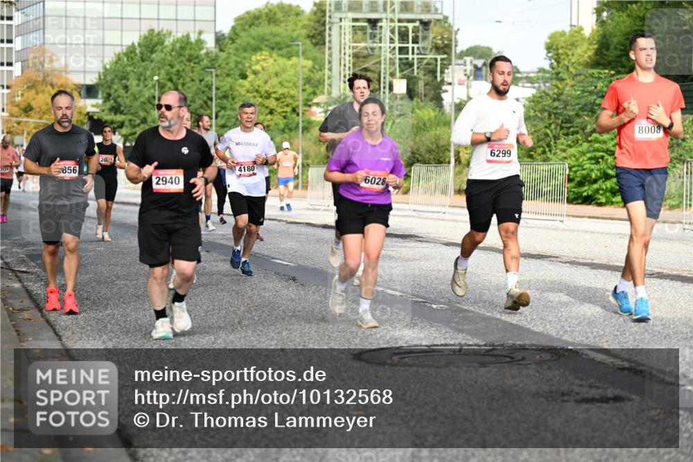 06.09.2026 - CURREX Alsterlauf Dr. Thomas Lammeyer http://msf.ph/oto/10132568 06.09.2026 09:56:47 Laufen 200, 2124, 856, 2940, 4180, 6028, 6299, 8008 meine-sportfotos.de