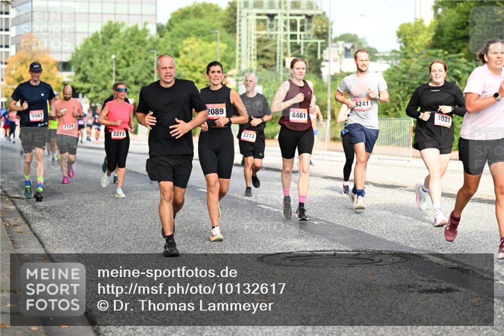 06.09.2026 - CURREX Alsterlauf Dr. Thomas Lammeyer http://msf.ph/oto/10132617 06.09.2026 09:56:52 Laufen 5567, 2124, 2273, 2089, 2274, 6241, 4461, 4031 meine-sportfotos.de