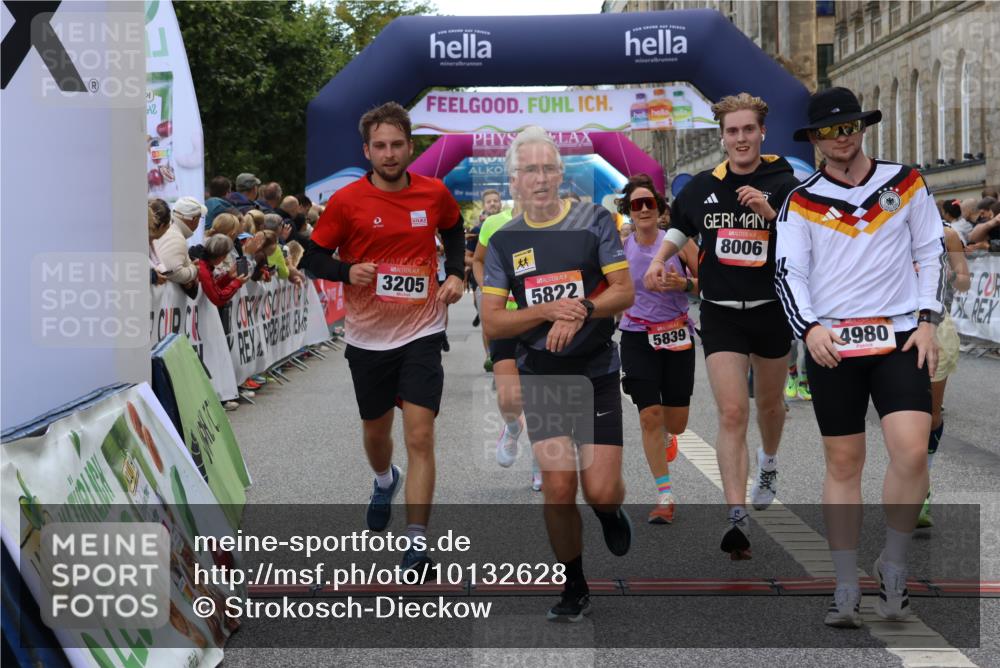 06.09.2026 - CURREX Alsterlauf Strokosch-Dieckow http://msf.ph/oto/10132628 06.09.2026 09:53:33 Ziel 2536, 2666, 2766, 2782, 3205, 3458, 3531, 3953, 4082, 4283, 4572, 4620, 4749, 4797, 4808, 4832, 4937, 4945, 4980, 5029, 5110, 5236, 5446, 5546, 5656, 5822, 5839, 6372, 6455, 8006, 8133, 8135 meine-sportfotos.de
