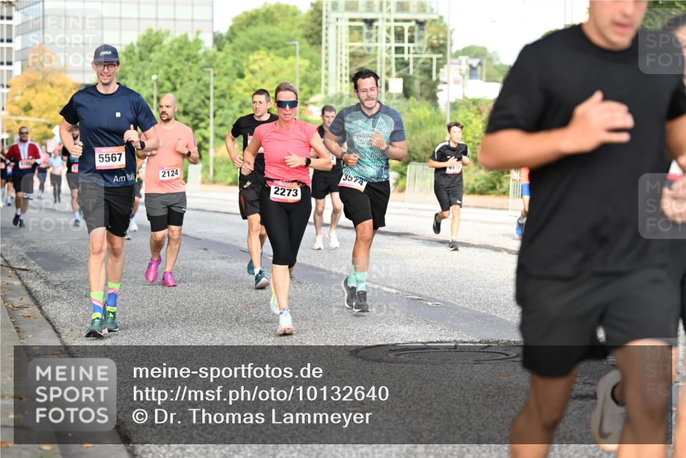 06.09.2026 - CURREX Alsterlauf Dr. Thomas Lammeyer http://msf.ph/oto/10132640 06.09.2026 09:56:54 Laufen 5567, 2124, 3574, 2273 meine-sportfotos.de