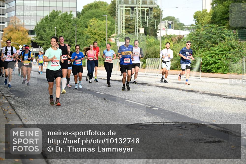 06.09.2026 - CURREX Alsterlauf Dr. Thomas Lammeyer http://msf.ph/oto/10132748 06.09.2026 09:57:04 Laufen 5622 meine-sportfotos.de