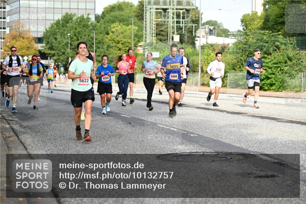 06.09.2026 - CURREX Alsterlauf Dr. Thomas Lammeyer http://msf.ph/oto/10132757 06.09.2026 09:57:05 Laufen 5187, 30, 6397, 5622, 3295, 38, 5005, 6180, 269 meine-sportfotos.de