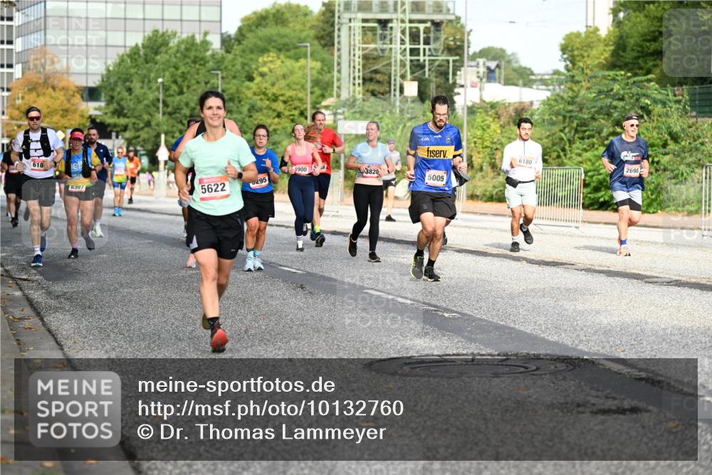 06.09.2026 - CURREX Alsterlauf Dr. Thomas Lammeyer http://msf.ph/oto/10132760 06.09.2026 09:57:05 Laufen 618, 4900, 6397, 5622, 295, 3820, 5005, 6180, 2698 meine-sportfotos.de