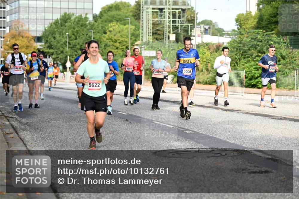 06.09.2026 - CURREX Alsterlauf Dr. Thomas Lammeyer http://msf.ph/oto/10132761 06.09.2026 09:57:06 Laufen 6187, 6397, 5622, 4900, 5738, 3820, 5005, 6180, 2695 meine-sportfotos.de