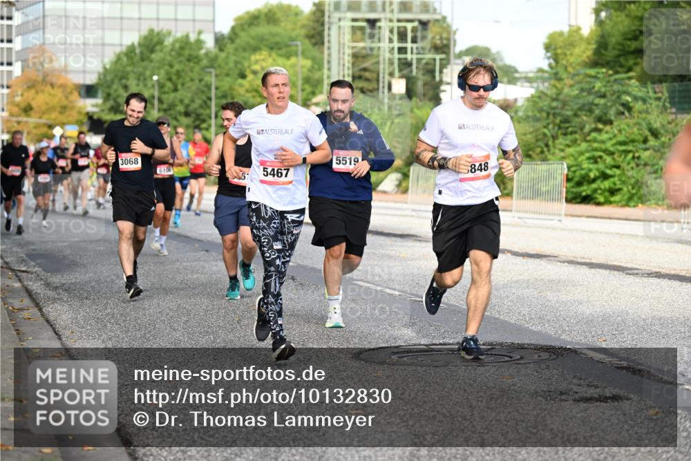 06.09.2026 - CURREX Alsterlauf Dr. Thomas Lammeyer http://msf.ph/oto/10132830 06.09.2026 09:57:13 Laufen 3068, 6106, 5467, 5519, 848 meine-sportfotos.de