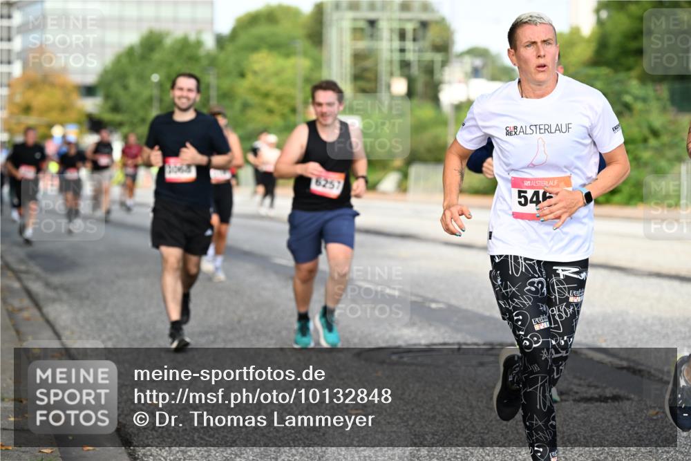 06.09.2026 - CURREX Alsterlauf Dr. Thomas Lammeyer http://msf.ph/oto/10132848 06.09.2026 09:57:14 Laufen 6257, 54 meine-sportfotos.de